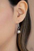 Paparazzi Hand-Knotted Knockout - Silver