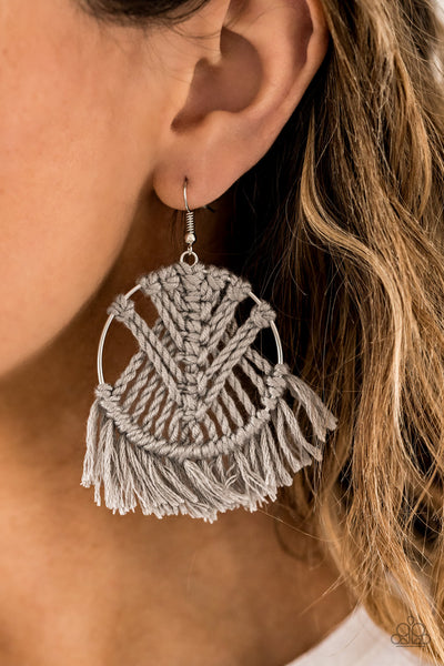 Paparazzi All About MACRAME - Silver