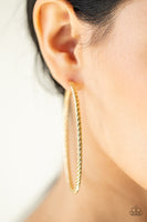 Resist The Twist - Gold Earring