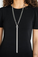 Paparazzi Forget Me Knot - Silver