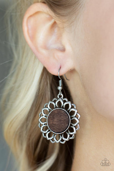 Paparazzi Farmhouse Fashionista - Brown Earring