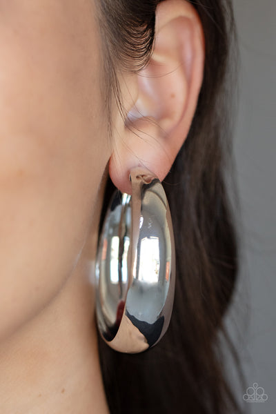 Paparazzi Flat Out Flawless - Silver Earring