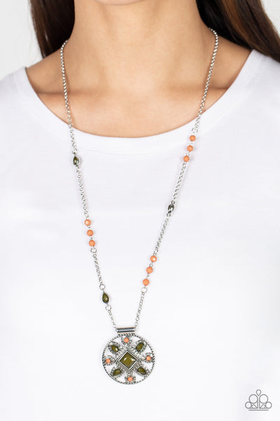 Sierra Showroom - Green Necklace