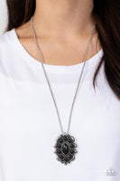 Mojave Medallion - Black Necklace