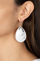 Bountiful Beaches - White Earring