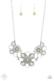 Paparazzi Aquatic Garden - Green Necklace